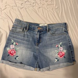 Flower jean shorts